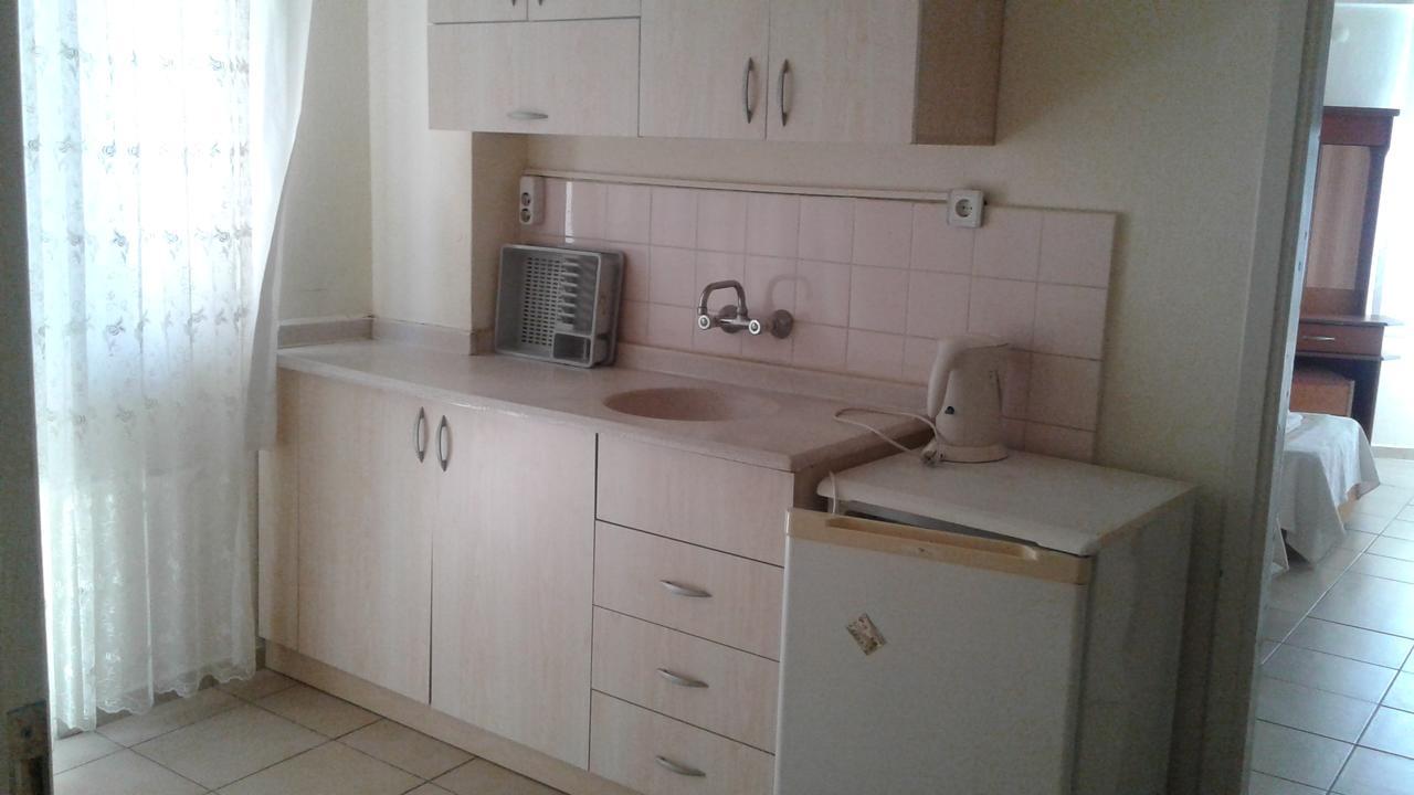 Ipek Apart Otel Аланя Екстериор снимка